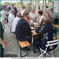 Sur-la-terrasse-des-Arenes-2