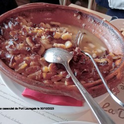Le-cassoulet-a-laire-de-Port-Lauragais-ph-2.jpg-2