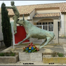 JLR_1099.JPG-2